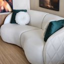 Ver mais imagens de Sofá Curvo Estilo Orgânico Linho com 4 Almofadas Fino Acabamento Euphoria - Larbelle