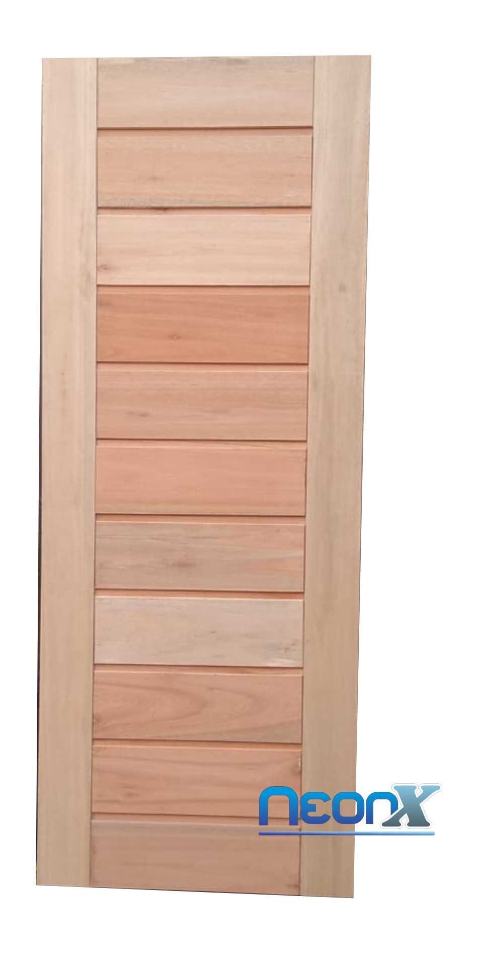 Porta Externa 210x72 Cm Maciça Modelo Bbb Eucalipto Neonx