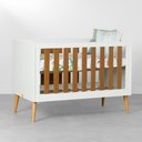 Ver imagem 2 de Kit Quarto Infantil com Pés Retrô Mel - Cômoda Elfe 4 Gavetas e 1 Porta + Guarda-Roupa Elfe + Berço