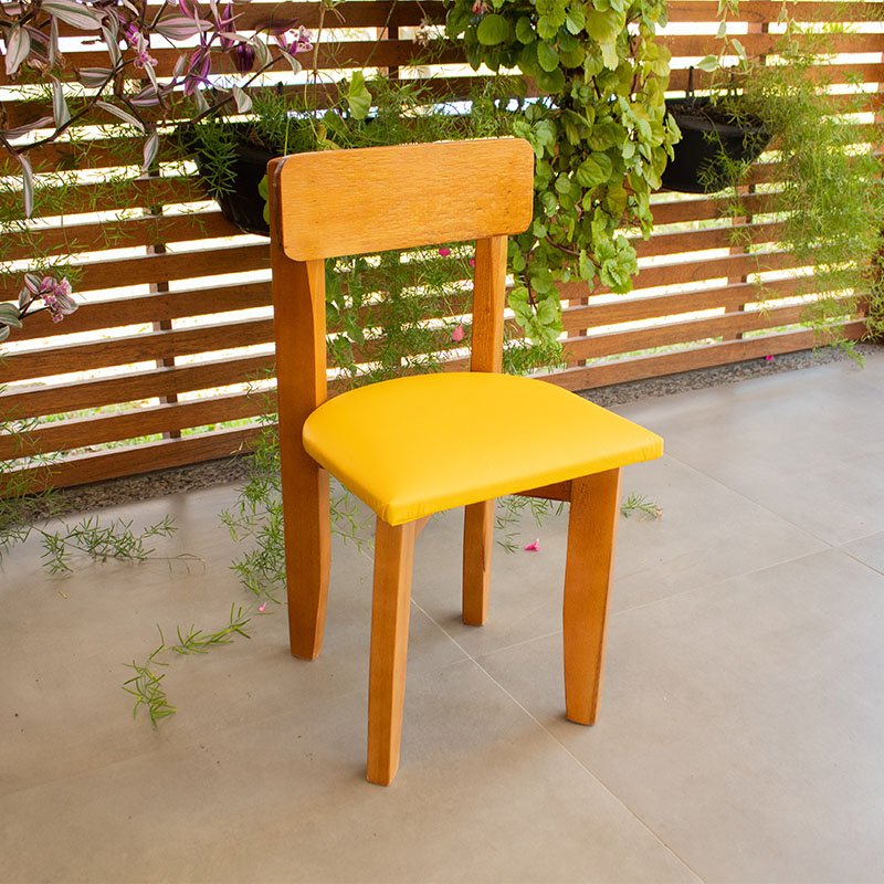 Cadeira Infantil de Madeira Maciça com Estofado Amarelo - 2