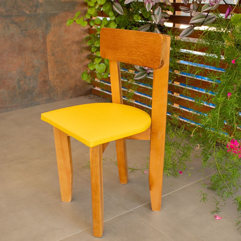Cadeira Infantil de Madeira Maciça com Estofado Amarelo - 3