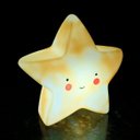 Ver imagem 2 de Luminária Estrela Led Infantil - Luz Suave e Design Encantador