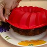 FORMA PARA BOLO COM FURO DE SILICONE - MOZCADA - 5