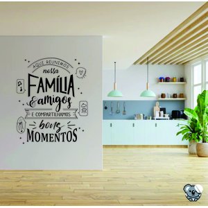 Adesivo De Parede Frase Aqui Reunimos Nossa Família