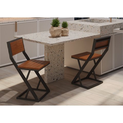 Cadeira Mônaco em Madeira Peroba e Estrutura Metálica – Design Industrial e Durabilidade