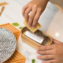 Ver imagem 2 de Ralador de Queijo com Recipiente de Bambu