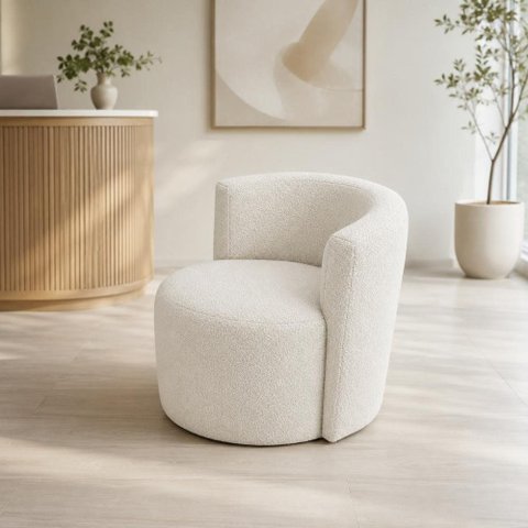 Poltrona Estofada 74cm x 68cm x 70cm Redonda Confortável para Sala ou Recepção Formato Orgânico