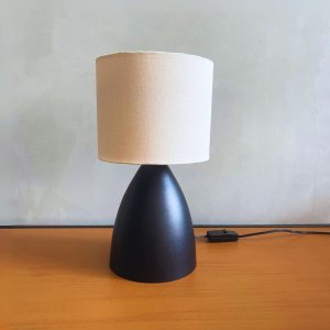 Abajur de Mesa Bojudo Preto com Cúpula Bege Decoração Cama, Quarto, Sala, Escritório, Leitura, Casa