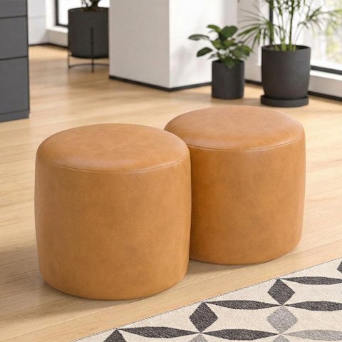 Kit 02 Puffs Redondo 50cm Sala de Estar Living Coliseu W01 Couríssimo Whisky - Lyam Decor