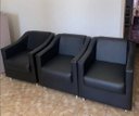 Ver imagem 3 de Kit 3 Poltronas Sofia Decorativa para Recepção Preta Corino