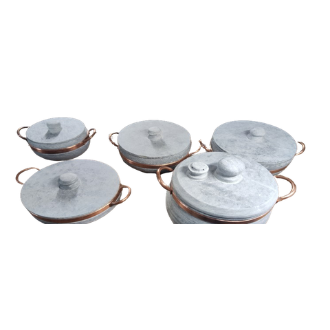 Conjunto com 5 Panelas em Pedra Sabão