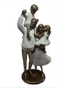 Ver imagem 7 de Escultura Familia Decorativa em Resina Pai Mãe Casal de Filhos