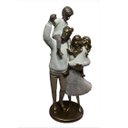 Ver imagem 7 de Escultura Familia Decorativa em Resina Pai Mãe Casal de Filhos