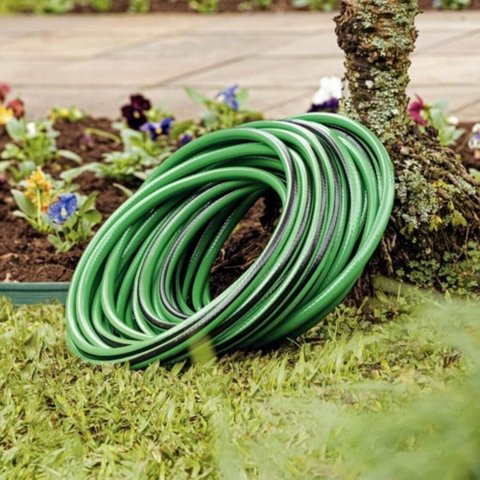 Mangueira de Jardim Tramontina 50m 4 Camadas Pvc Resistente Flexível Limpeza Irrigação Verde