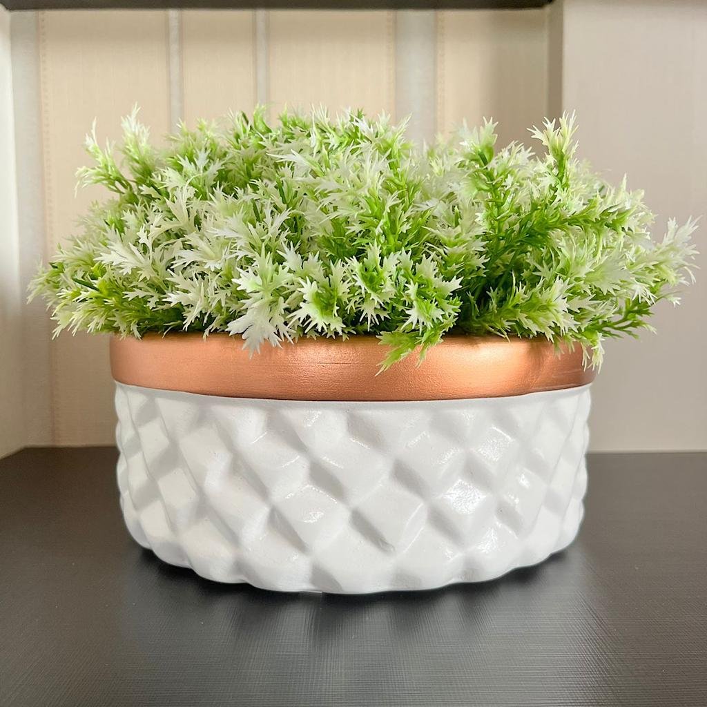 Vaso centro de mesa branco redondo luxo com trabalhado | MadeiraMadeira