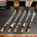 Ver imagem 2 de Faca Turca 10' Artesanal 3mm Matrizada Churrasco Aço Inox Cabo Madeira Resina