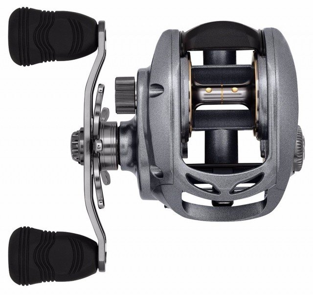 Carretilha Daiwa Lexa 300 Hsl (Esquerda) | MadeiraMadeira