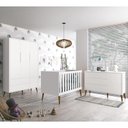 Ver imagem 2 de Dormitório Infantil Theo Retrô 3 Portas, Cômoda 1 Porta e Berço Branco com Pés Amadeirado - Reller M