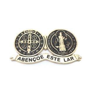 Adorno Metal Medalha De São Bento Dourado Com Imã