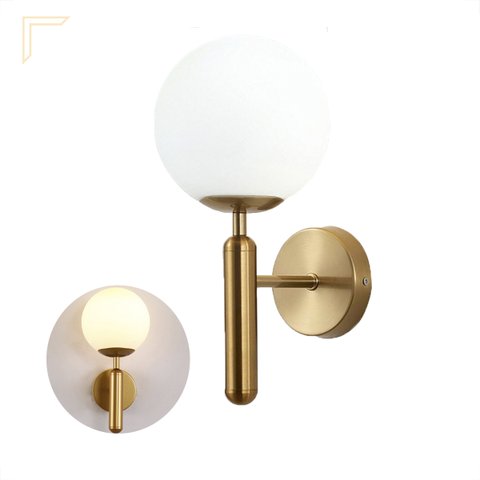 Arandela Interna Dourada Globo Vidro Branco Para Sala E27 Lup58