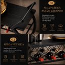 Ver imagem 4 de Carrinho Bar Industrial com Adega para Vinhos, Rodízios e Estrutura Metálica - Preto