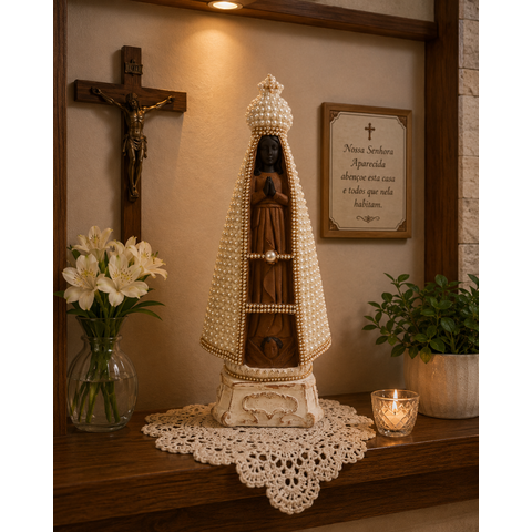 Imagem Nossa Senhora Aparecida 30cm Gesso Laqueada Pérolas Strass Pintada Artesanalmente