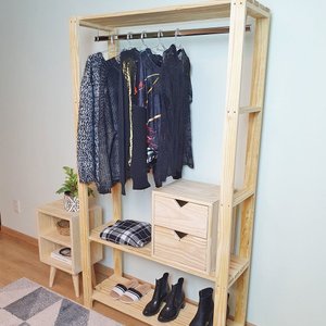 Guarda-Roupa Closet Mini Macapá 180X100X33 em Madeira de Pinus - NATURAL
