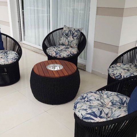 Conjunto de Poltronas em Corda Náutica Esfera - 4 Poltronas + 1 Mesa com Champanheira - Tecido Vinal