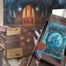 Jogo de Tabuleiro Mysterium e Expansão Hidden Signs - Português Galápagos Jogos - 4