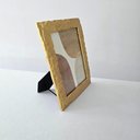 Ver imagem 7 de Porta Retrato em Resina Dourada Fundo Veludo 10 X 15cm