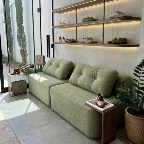 Sofá Modular Cielo 240cm Recepção Loja Sala de Estar Bouclê Verde - Montanari'S Decor