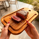 Ver imagem 1 de Tábua Corte Carne Churrasco Madeira Eucalipto Grande Rústica Canaleta Servir Frios Petiscos
