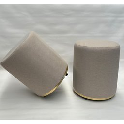 Kit 2 Puffs Linho Bege Base Fina Dourada - 1
