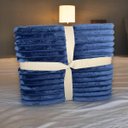 Ver imagem 4 de Manta Neo Mares Casal Macia Canelada Neo Clássico 180x220 - Marinho