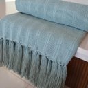 Ver imagem 2 de Kit 2 Manta para Sofá e Peseira de Cama Pistache e Cru Detalhe em Quadriculado 1,20x1.80m