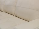 Ver imagem 7 de Sofá de Couro Canto Marrocos 3 Lugares com Chaise Esquerda Manteiga Pigmentado - Mempra Design
