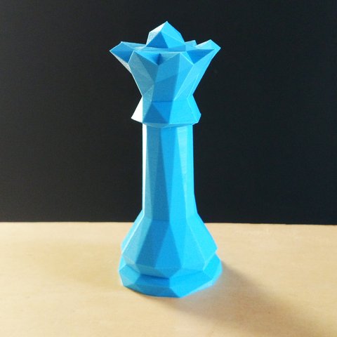 Rainha - Peça Decorativa De Xadrez , Estatueta 13.5 Cm De Altura - Toque 3D:Azul Claro