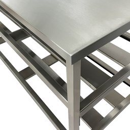 Mesa Aço Inox Industrial 160x60x90cm com 2 Prateleiras Fenestradas Nortinox Profissional - 5 Mesa Aço Inox Industrial 160x60x90cm com 2 Prateleiras Fenestradas Nortinox Profissional - 5