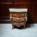 Ver imagem 2 de Cômoda Bombê Clássica com Tampo em Mármore 78x43x84cm