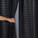 Ver imagem 2 de Cortina Daily Varão 1,5m Blackout Cinza PVC com Voil Xadrez 2,00MX1,40m Sala Quarto Preto