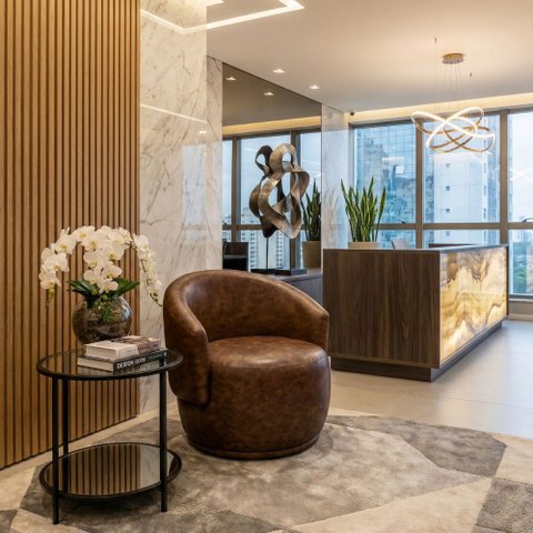 Poltrona Giratória Decorativa Sala Estar Orgânica Beatriz Corino Wisk - Montanaris Decor