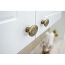 Ver imagem 7 de Paneleiro Simples 2 Portas de Vidro 2 Gavetas Americana