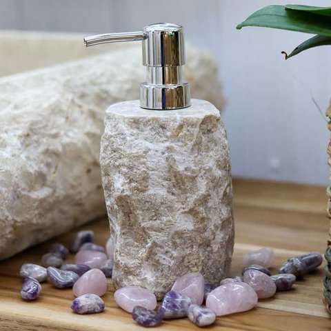 Saboneteira Artesanal Rústica em Pedra Natural Clara de Bali