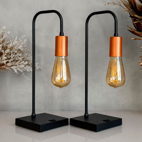 Kit 2 Luminaria de Mesa Abajur Curvado Moderno de Alumínio Interruptor Liga Desliga