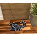 Ver imagem 1 de Tapete Capacho Escorpião Grande, no Formato.