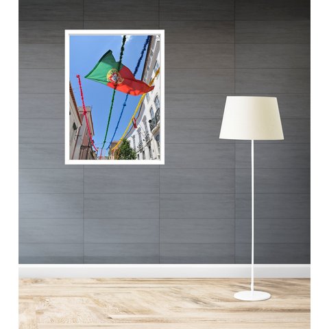 Quadro Decorativo Portugal Bandeira Céu - 70x50cm:moldura Branca