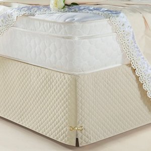 Saia Box Casal King Matelassado Serve para Cama Baú:creme