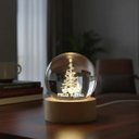 Ver imagem 2 de Enfeite Luminoso de Natal: Esfera de Vidro LED USB com Base de Madeira - Decoração Elegante de Mesa: