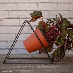 Suporte de Ferro Triângulo Parede 24 X 24 Cm sem o Vaso Grafite Sólido - 2