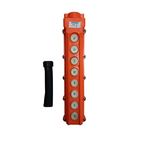 Botoeira Pendente Cob-64 8b sem Emergencia Lukma